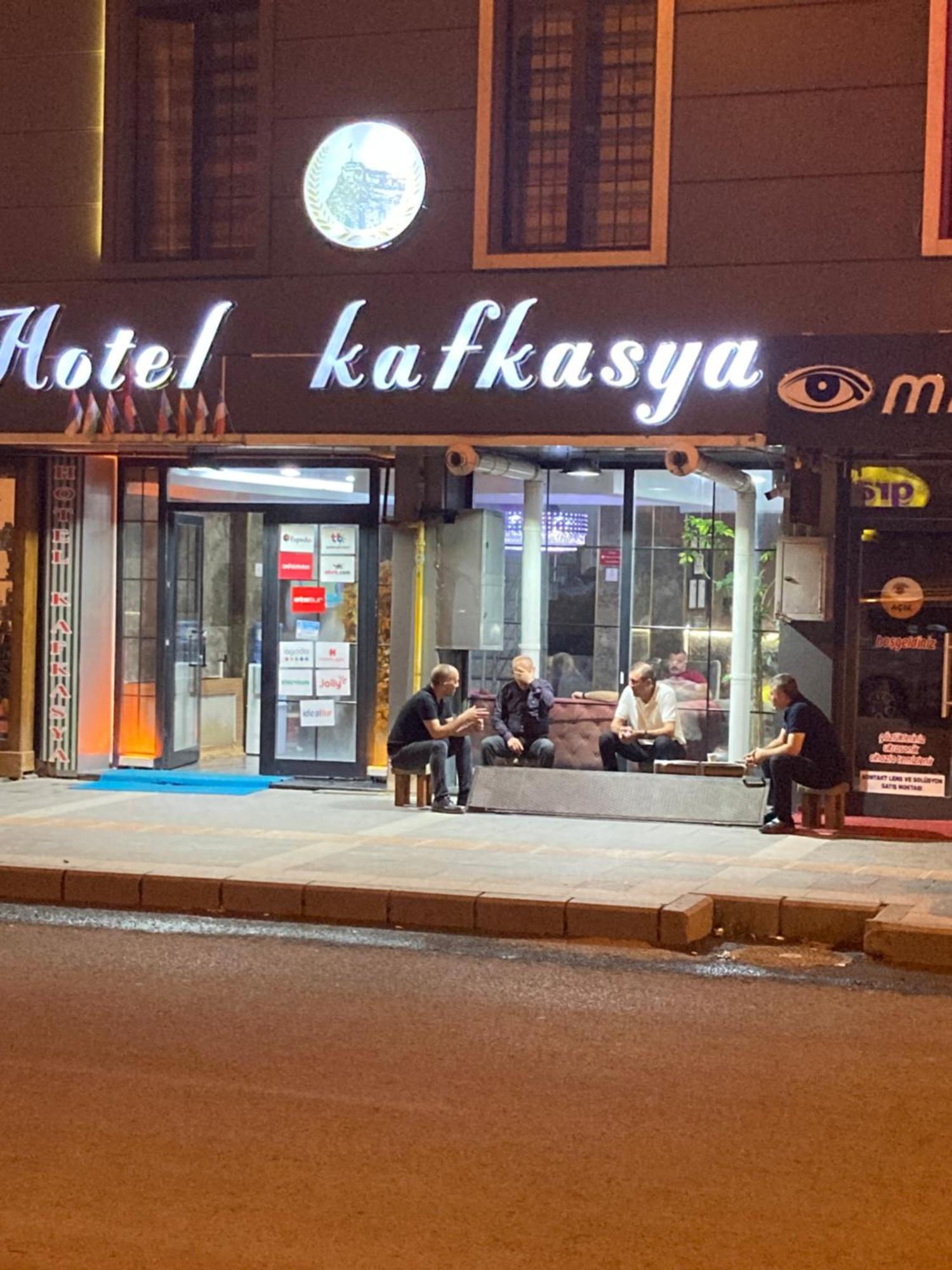 Hotel Kafkasya カルス エクステリア 写真
