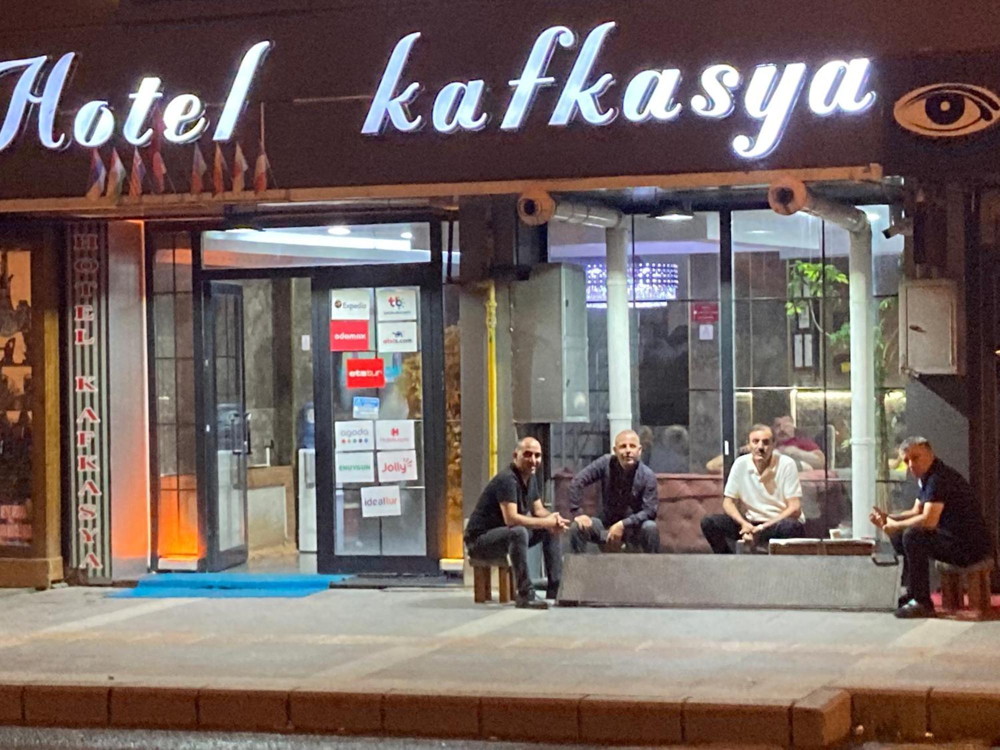 Hotel Kafkasya カルス エクステリア 写真